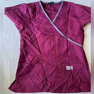 Xs women’s scrub top maroon with grey detail